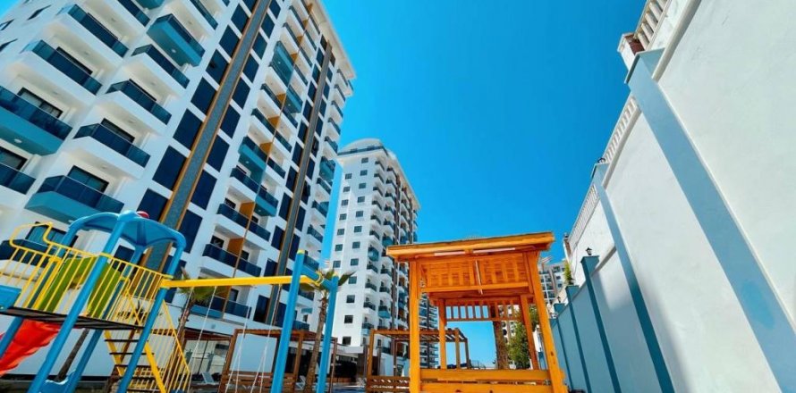 Apartment  in Mahmutlar, Antalya, Turkey No. 170111
