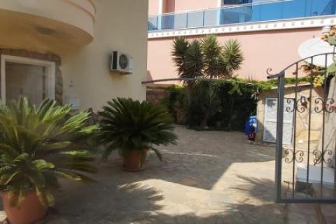Продажа виллы  в Кестеле, Анталье, Турция 4 комн., 215м2, №163274 – фото 26