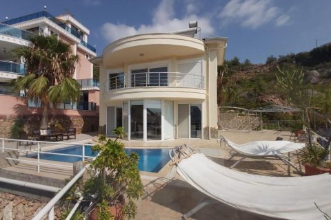 Продажа виллы  в Кестеле, Анталье, Турция 4 комн., 215м2, №163274 – фото 18