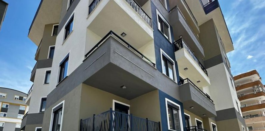 Apartment  in Mahmutlar, Antalya, Turkey No. 166059