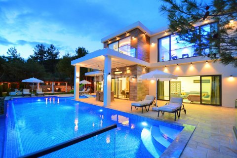 3+1 Villa  i Kas, Antalya, Turkiet Nr. 191463