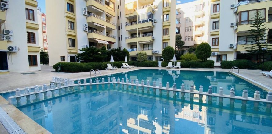 Wohnung  in Mahmutlar, Antalya, Türkei Nr. 180841