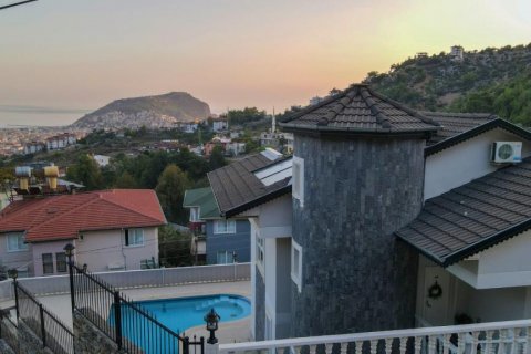 Продажа виллы  в Аланье, Анталье, Турция 5 комн., 350м2, №162348 – фото 2