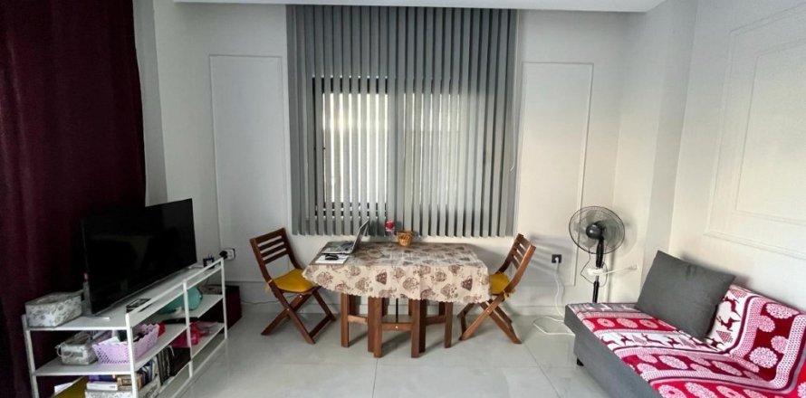 Lejlighed i Mahmutlar, Antalya, Tyrkiet Nr. 180145