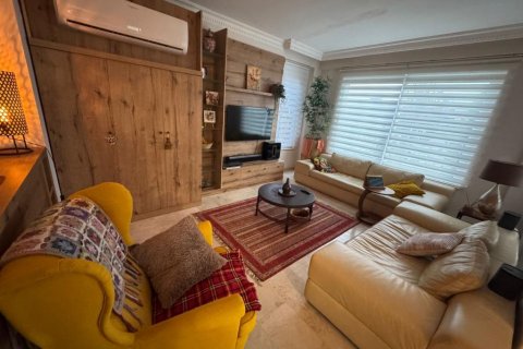 Продажа виллы  в Аланье, Анталье, Турция 5 комн., 220м2, №206669 – фото 2