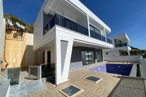 Villa  in Tepe, Alanya, Antalya, Turkey No. 206668