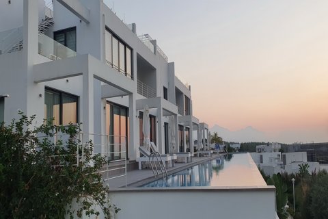 2+1 Apartment  in Girne, Northern Cyprus No. 190754