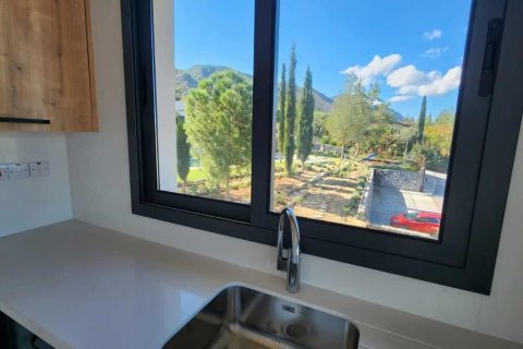 Apartment for sale in Girne, Northern Cyprus, 2 bedrooms, 80m2, No. 190756 – photo 5
