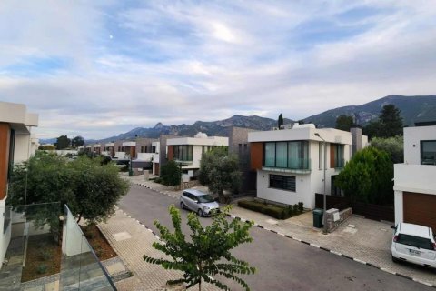3+1 Villa  i Girne,  Nr. 190755