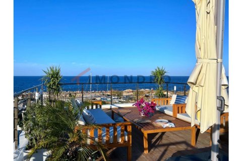 2+1 Apartment  in Lapta, Girne, Northern Cyprus No. 186680