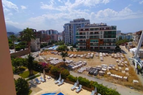 Apartment  in Tosmur, Alanya, Antalya, Turkey No. 193281
