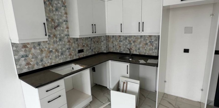 1+1 Lägenhet  i Alanya, Antalya, Turkiet Nr. 181375
