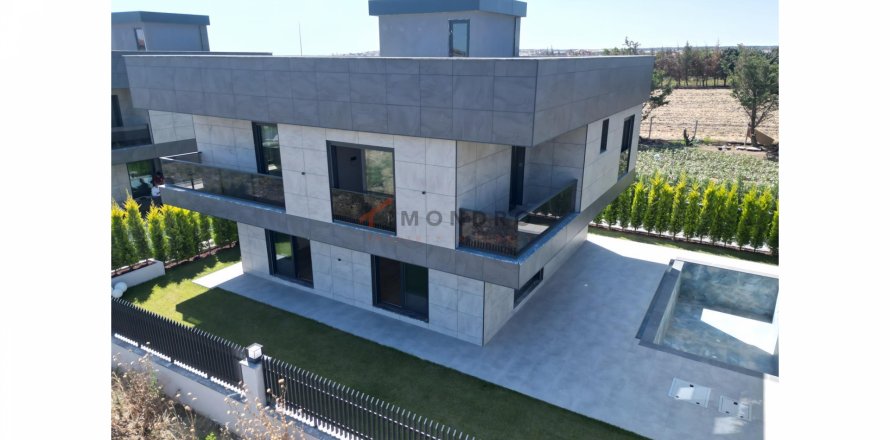 4+1 Villa  i Silivri, Istanbul, Tyrkiet Nr. 193493