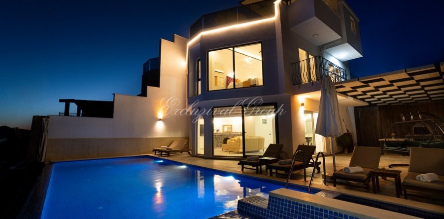 4+1 Villa  i Kalkan, Antalya, Tyrkia Nr. 192218