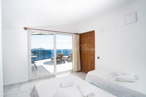 4+1 Villa  i Kalkan, Antalya, Tyrkia Nr. 192218 - 20