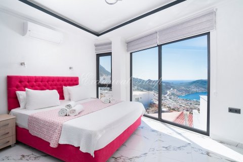 4+1 Villa  i Kalkan, Antalya, Tyrkia Nr. 192218 - 12