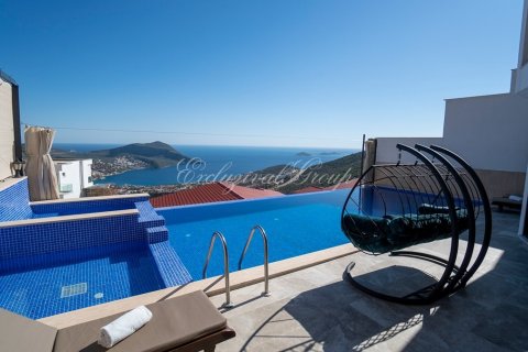 4+1 Villa  i Kalkan, Antalya, Tyrkia Nr. 192218 - 2