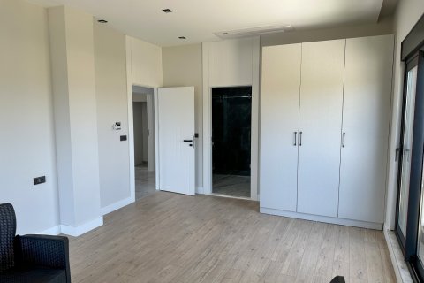 Продажа виллы  в Анталье, Турция 8 комн., 465м2, №188688 – фото 16