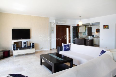 Villa for sale  in Bodrum, Mugla, Turkey, 4 bedrooms, 200m2, No. 178611 – photo 18