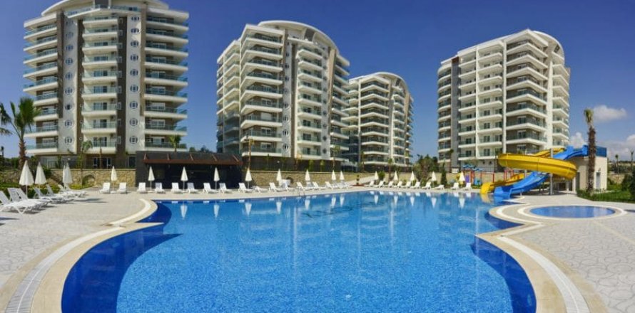 2+1 Apartment  in Avsallar, Antalya, Turkey No. 185064