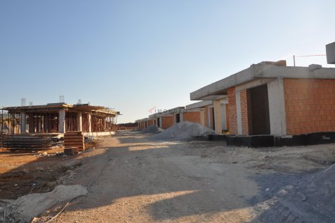 2+1 Villa i Yeni Erenkoy, Guzelyurt, Nr. 169619 - 5