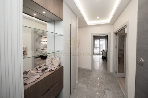 2+1 Wohnung in Üsküdar, Istanbul, Türkei Nr. 169822 - 2