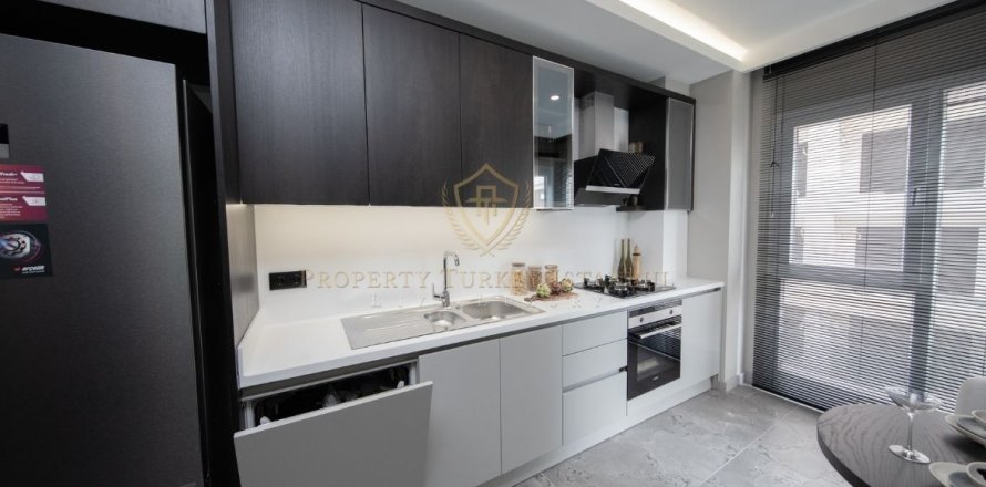 2+1 Wohnung in Üsküdar, Istanbul, Türkei Nr. 169822