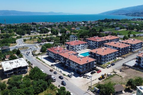 4+1 Apartment  in Altinova, Yalova, Turkey No. 192467