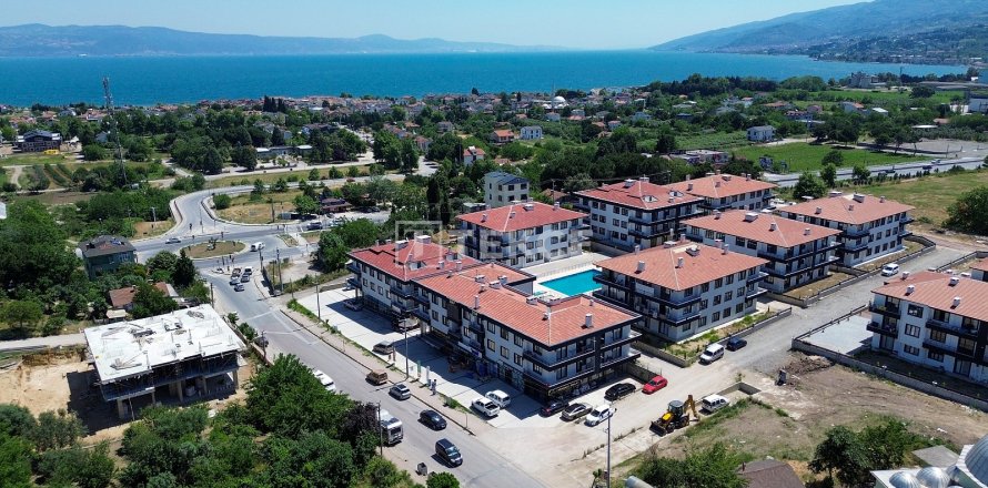 4+1 Wohnung  in Altinova, Yalova, Türkei Nr. 192467