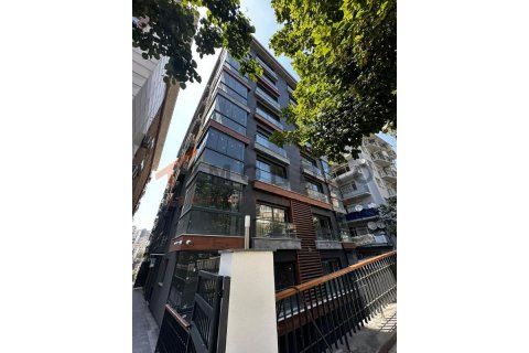 2+1 Wohnung  in Besiktas, Istanbul, Türkei Nr. 186720