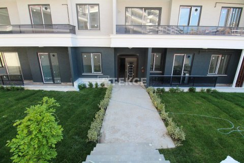 Apartment for sale in Ciftlikkoy, Yalova, Turkey, 2 bedrooms, 119m2, No. 192145 – photo 9