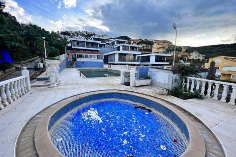 3+1 Villa  in Alanya, Antalya, Turkey No. 172336