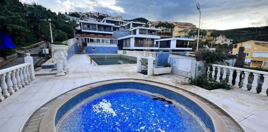 3+1 Villa  i Alanya, Antalya, Turkiet Nr. 172336