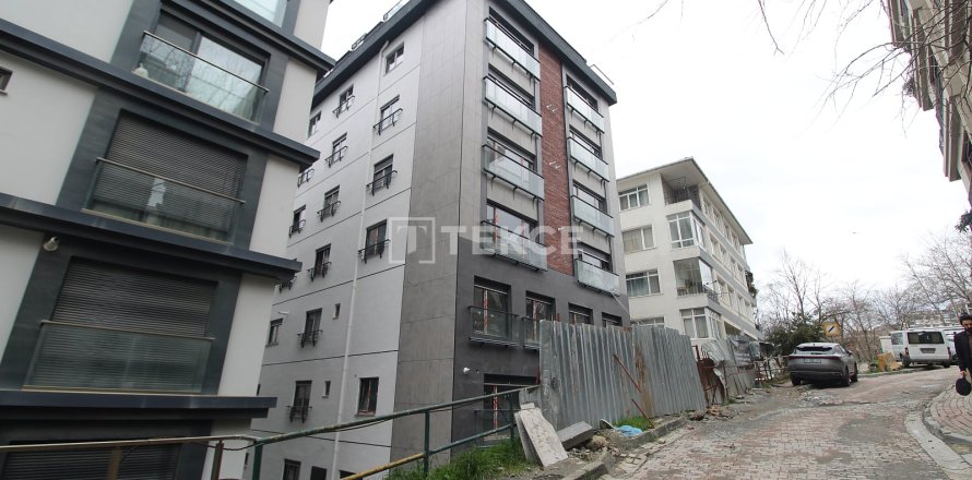 1+1 Apartment  in Istanbul, Turkey No. 193129