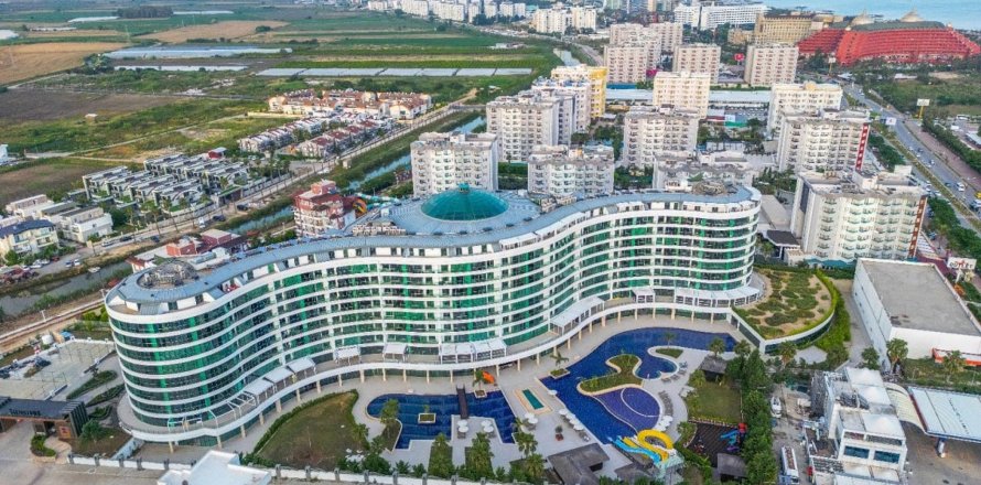 2+1 Apartment in Aksu, Antalya, Turkey No. 193121