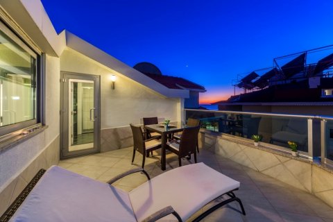 Apartment for sale in Oba, Antalya, Turkey, 240m2, No. 167777 – photo 18