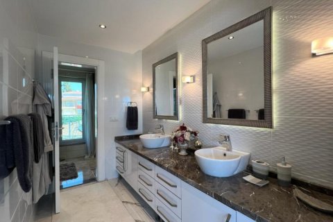 Wohnung in Kargicak, Alanya, Antalya, Türkei Nr. 166048 - 13