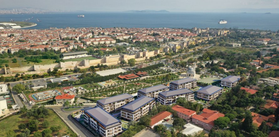 3+1 Apartment  in Istanbul, Turkey No. 174120