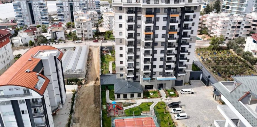Apartment in Avsallar, Antalya, Turkey No. 180824