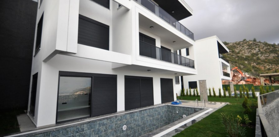 5+1 Villa i Alanya, Antalya, Turkiet Nr. 172041