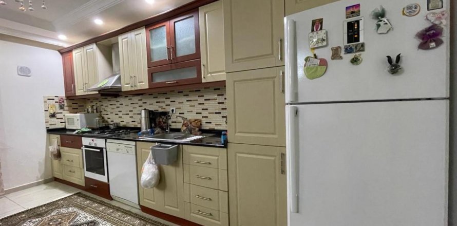 2+1 Apartment in Alanya, Antalya, Turkey No. 171993
