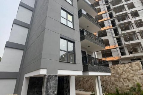 Apartment for sale  in Tosmur, Alanya, Antalya, Turkey, 45m2, No. 167015 – photo 2