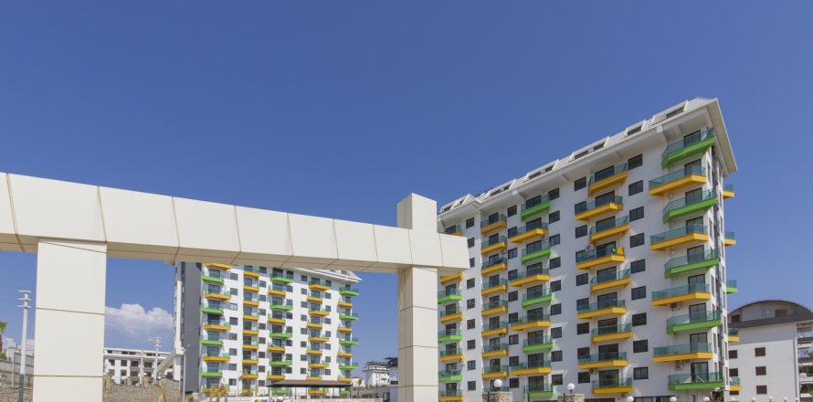 2+1 Apartment  in Avsallar, Antalya, Turkey No. 185077