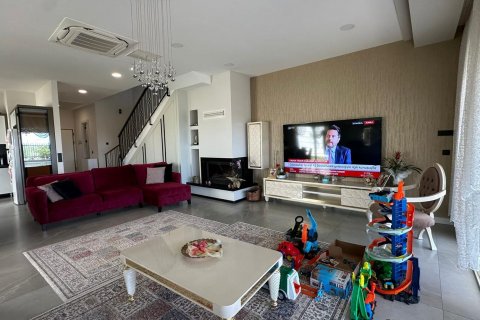 Villa for sale  in Antalya, Turkey, 4 bedrooms, 200m2, No. 170132 – photo 9