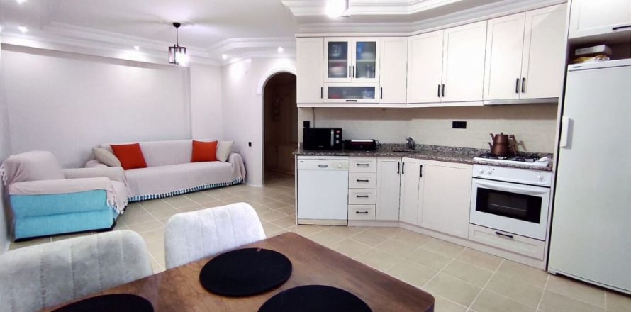Apartment in Tosmur, Alanya, Antalya, Turkey No. 186930