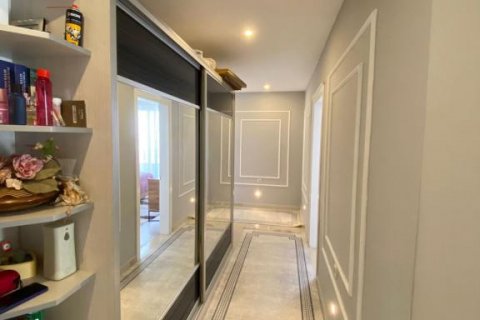 Продажа квартиры  в Анталье, Турция 4 комн., 175м2, №163011 – фото 15