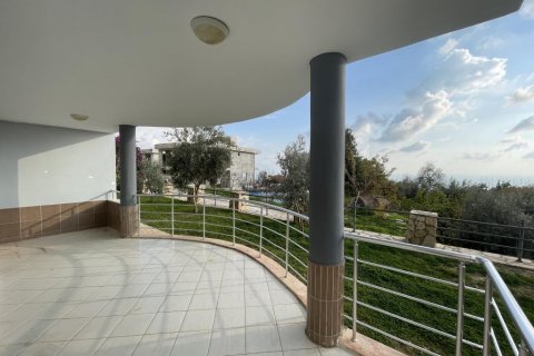 Villa for sale  in Alanya, Antalya, Turkey, 200m2, No. 163281 – photo 8