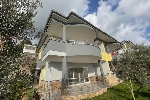 Villa for sale  in Alanya, Antalya, Turkey, 200m2, No. 163281 – photo 6