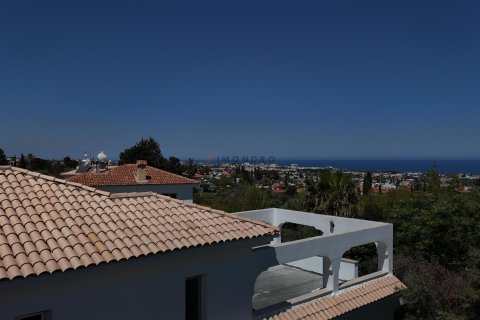 Villa for sale in Ozankoy, Girne, Northern Cyprus, 4 bedrooms, 220m2, No. 169417 – photo 6