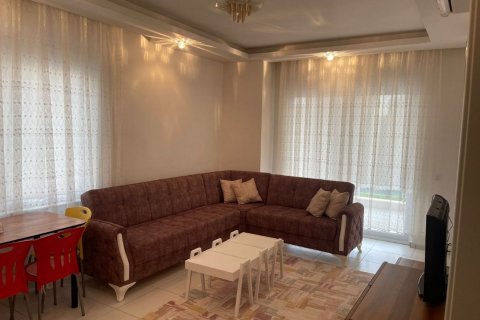 2+1 Lägenhet i Alanya, Antalya, Turkiet Nr. 187480 - 11